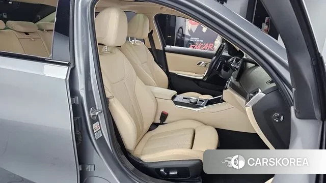 BMW 3 Series (G20) id 3634622 из Кореи 19