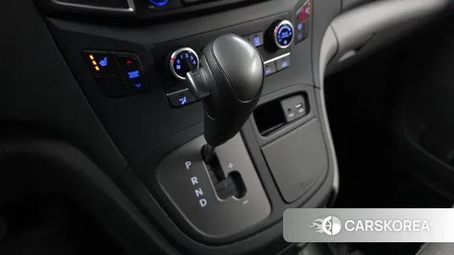 Hyundai The New Grand Starex id 3525465 из Кореи 19