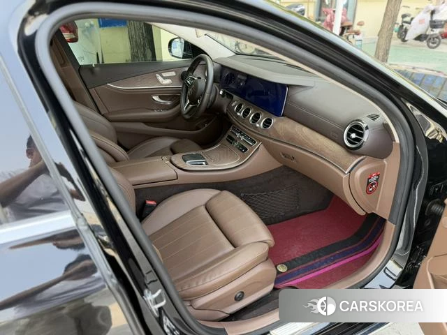 Mercedes-Benz E-class id 4208606 из Китая 16