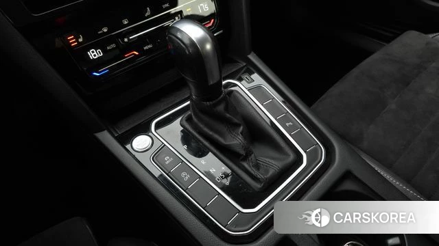 Volkswagen Passat GT (B8) id 4614419 из Кореи 19