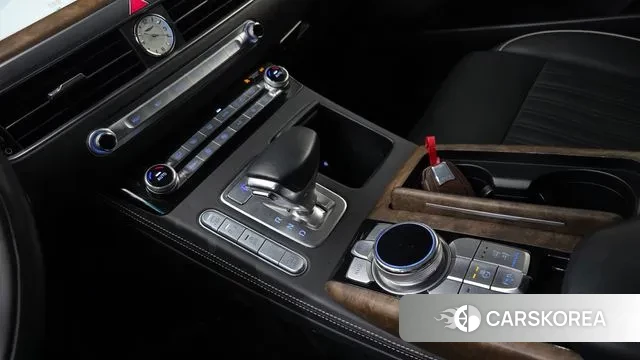 Genesis G90 id 3479894 из Кореи 19