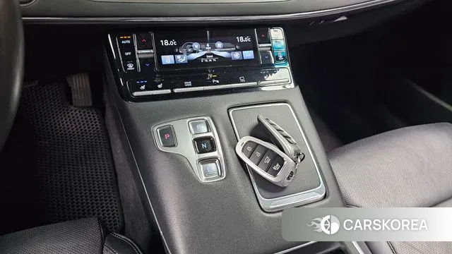 Hyundai The New Grandeur IG id 3033757 из Кореи 19