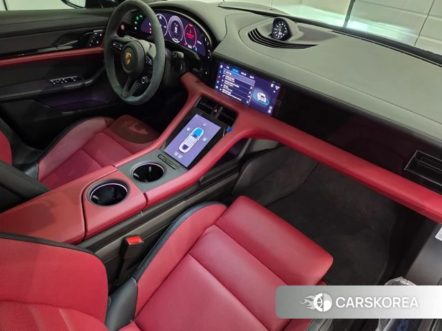 Porsche Taycan id 3882719 из Кореи 11