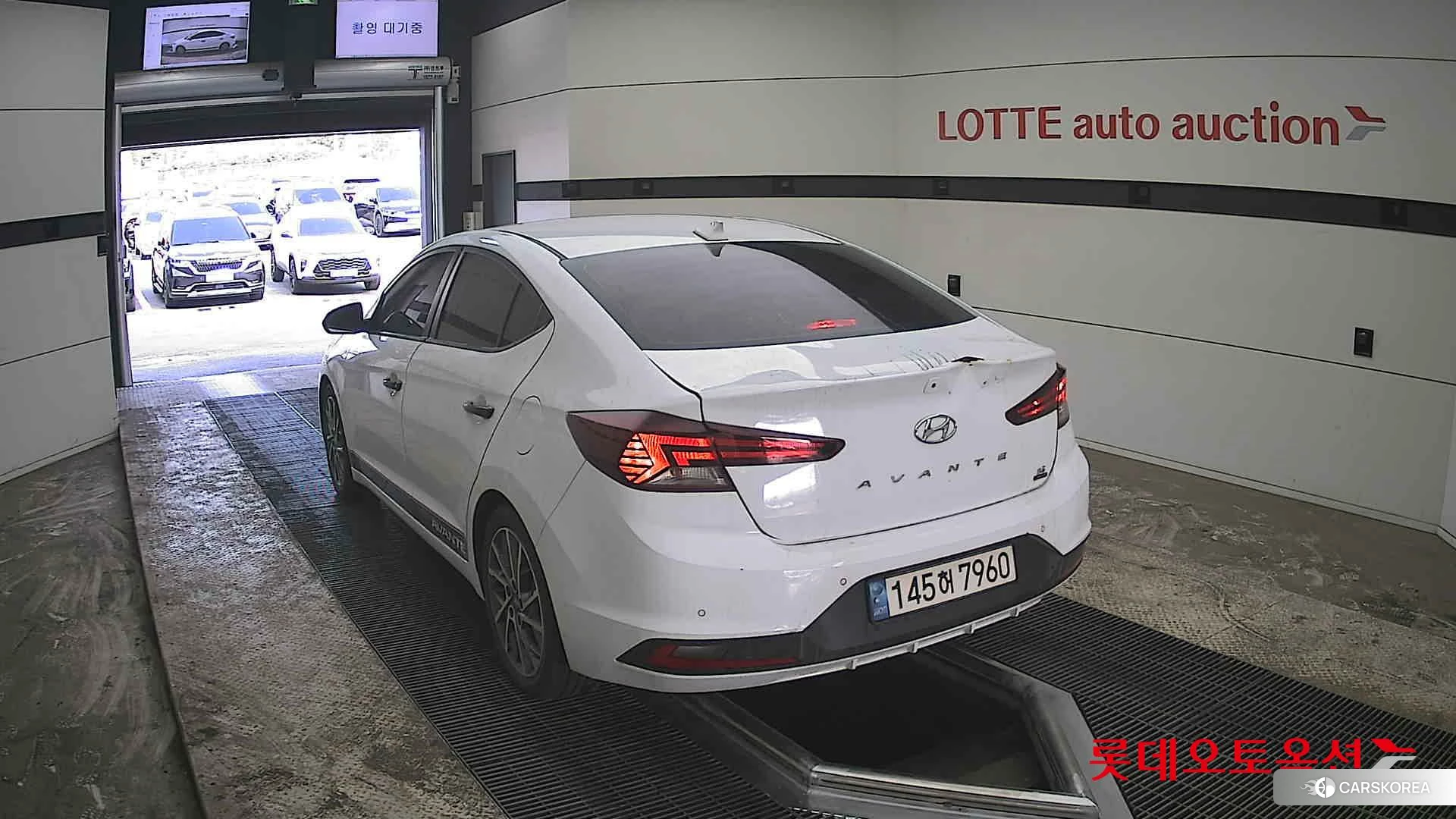 Hyundai Avante id 3869366 из Кореи 36