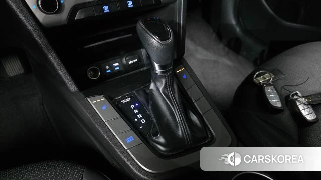 Hyundai Avante AD id 4918964 из Кореи 19