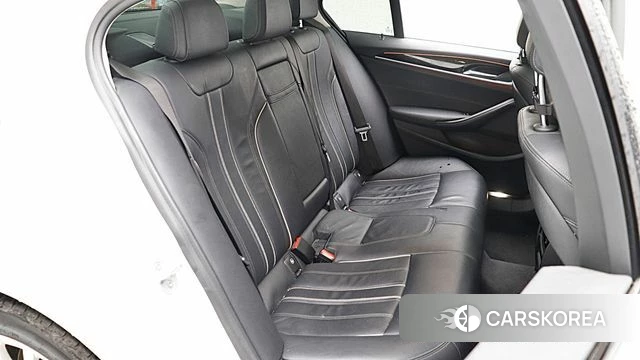 BMW 5 Series (G30) id 4836855 из Кореи 19