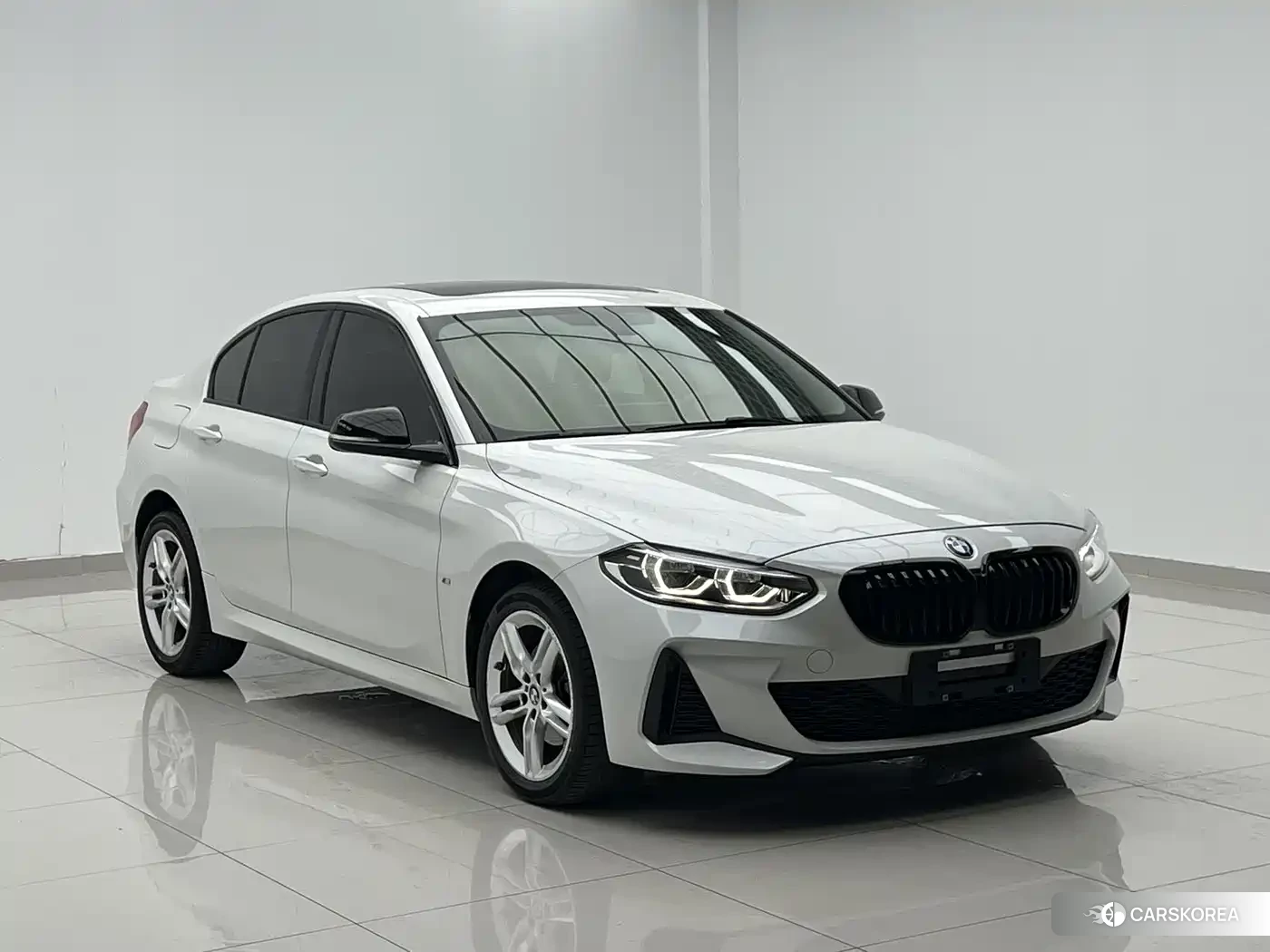 BMW 1 series id 4679608 из Китая 18