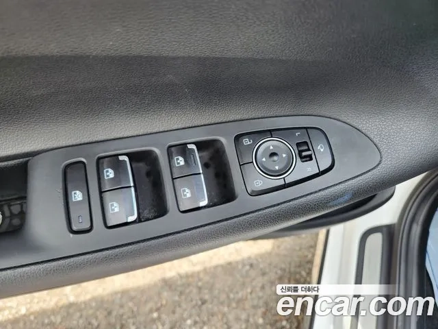 Hyundai The New Grandeur IG id 2950538 из Кореи 19