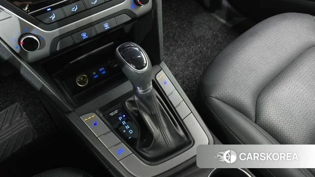 Hyundai Avante AD id 4508698 из Кореи 31