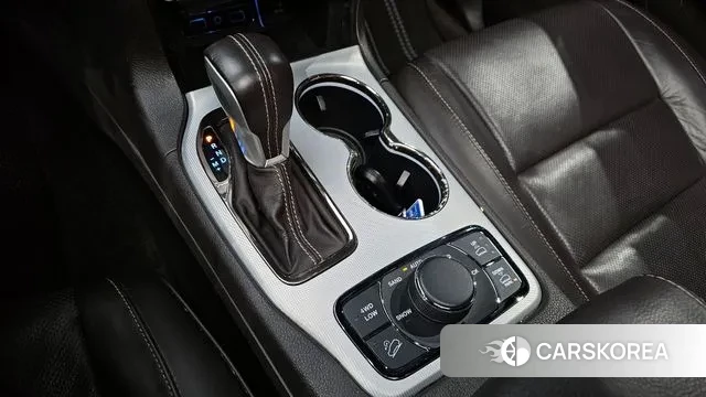 Jeep Grand Cherokee id 3703884 из Кореи 19