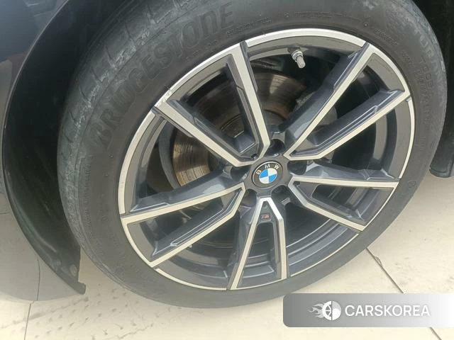 BMW 3 series id 4359506 из Китая 10