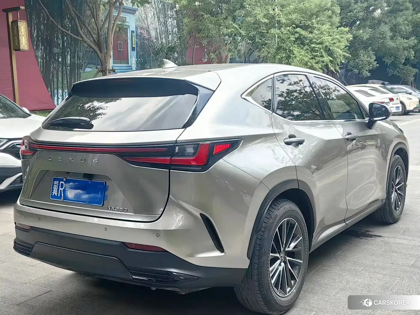 Lexus NX id 4546308 из Китая 9