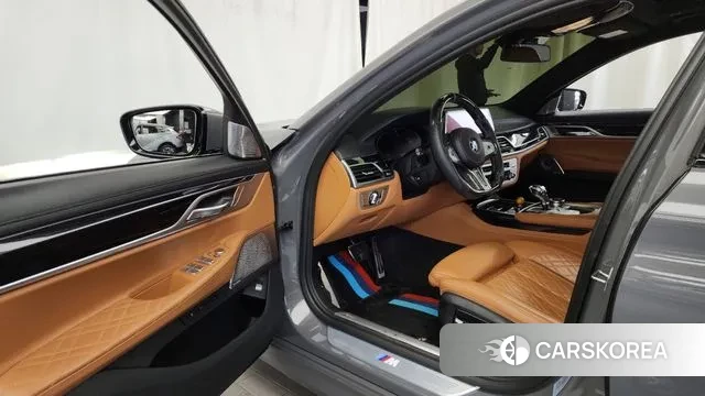 BMW 7 Series (G11) id 3740635 из Кореи 19