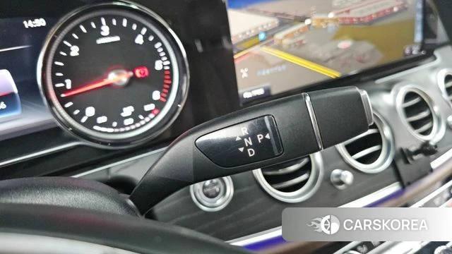 Mercedes-Benz E-Class W213 id 4295070 из Кореи 19