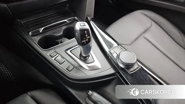 BMW 3 Series (F30) id 3703653 из Кореи 19