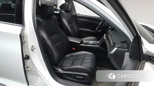 Honda Accord 10th Generation id 3698410 из Кореи 19