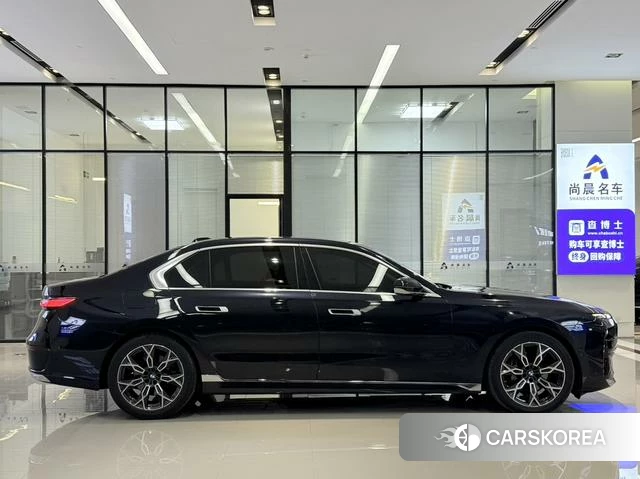 BMW 7 series id 4278261 из Китая 16