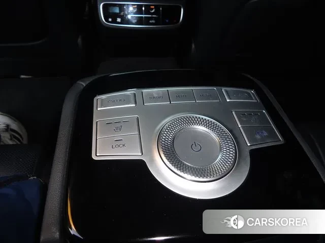 Genesis G80 (RG3) id 3368180 из Кореи 19