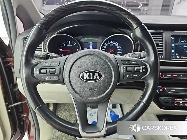 Kia The New Carnival id 4662798 из Кореи 17
