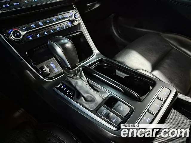 Hyundai Grandeur IG id 2708786 из Кореи 19