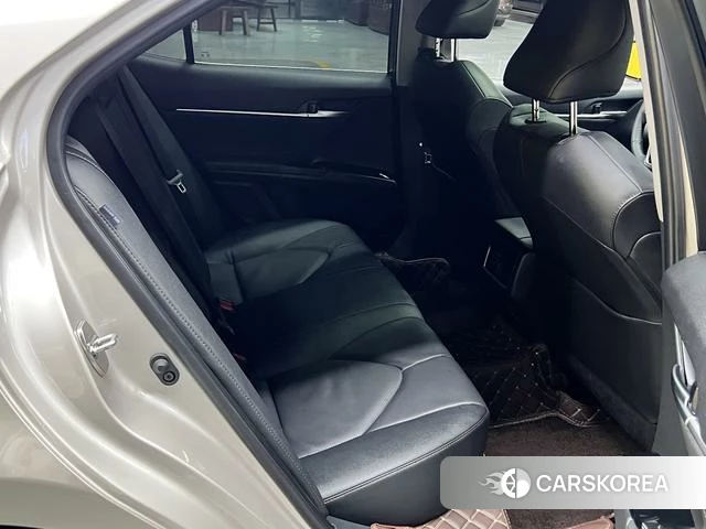 Toyota Camry id 4262002 из Китая 28