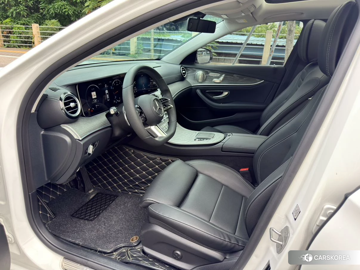 Mercedes-Benz E-Class id 4514948 из Китая 9