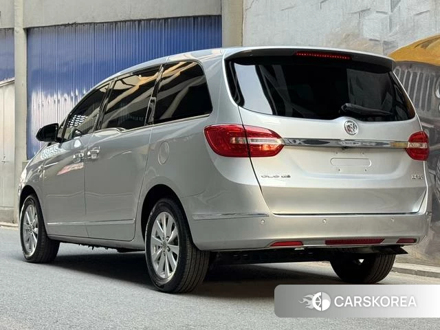 Buick GL8 id 4213294 из Китая 13