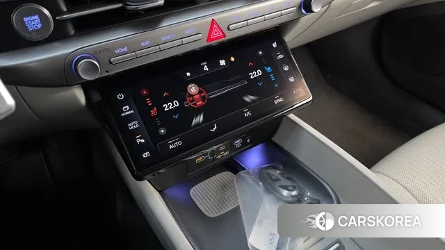 Hyundai Grandeur (GN7) id 3751975 из Кореи 19