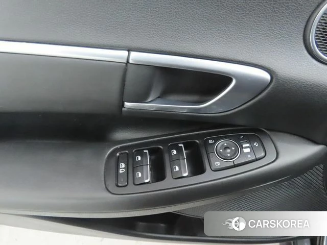 Hyundai Sonata (DN8) id 3843314 из Кореи 19