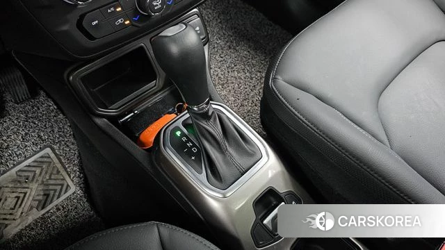 Jeep Renegade id 4604040 из Кореи 19