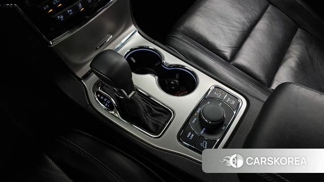 Jeep Grand Cherokee id 4285511 из Кореи 19