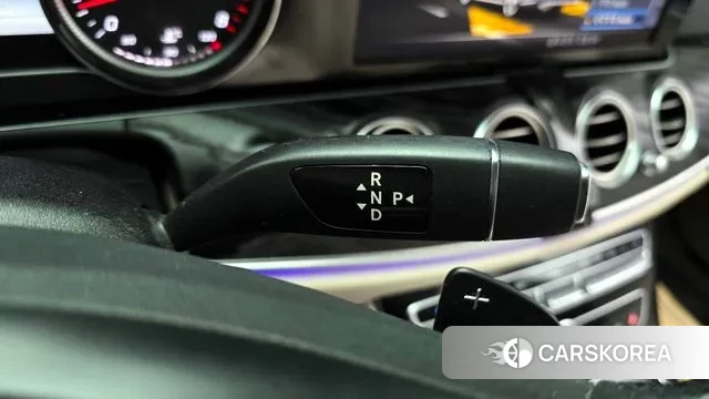 Mercedes-Benz E-Class W213 id 3499805 из Кореи 19