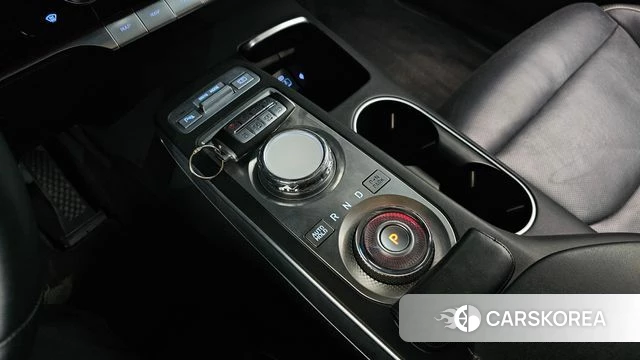 Genesis GV70 id 3904541 из Кореи 19