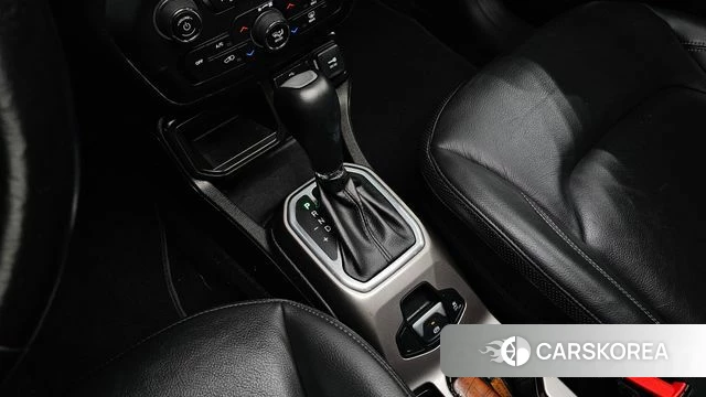 Jeep Renegade id 3827362 из Кореи 19