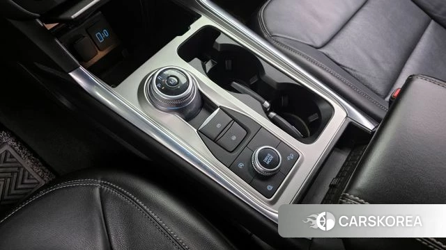 Ford Explorer 6th Generation id 3860958 из Кореи 19