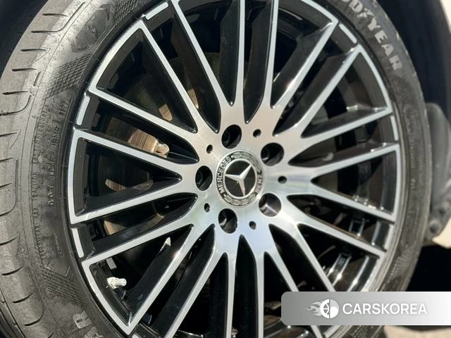 Mercedes-Benz Class C id 4278224 из Китая 18