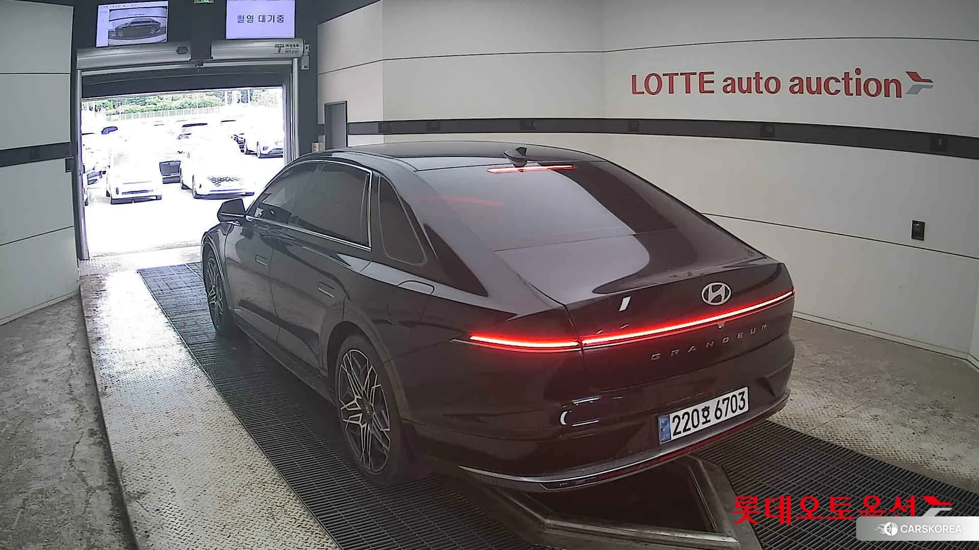 Hyundai Grandeur Hybrid id 4498383 из Кореи 36