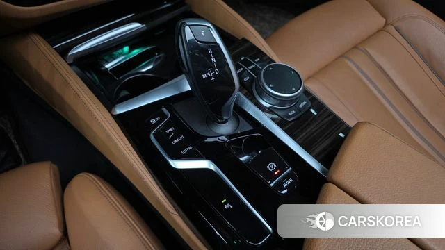 BMW 5 Series (G30) id 4409351 из Кореи 34