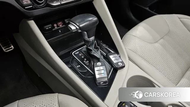 Kia Niro id 3574120 из Кореи 19