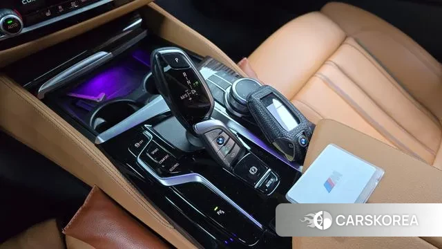 BMW 5 Series (G30) id 2989525 из Кореи 19