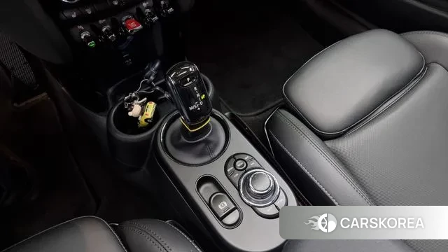 Mini Cooper S id 3016924 из Кореи 19