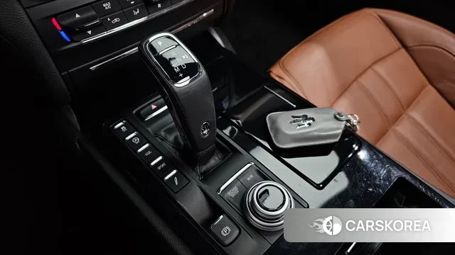 Maserati Ghibli id 3406139 из Кореи 19