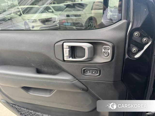 Jeep Wrangler (JL) id 4179689 из Кореи 12