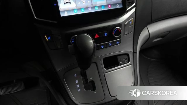Hyundai The New Grand Starex id 4580938 из Кореи 30