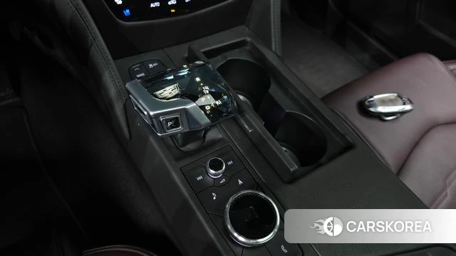 Cadillac CT6 id 4581492 из Кореи 32