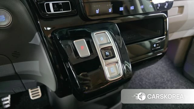 Hyundai Staria id 4223060 из Кореи 35