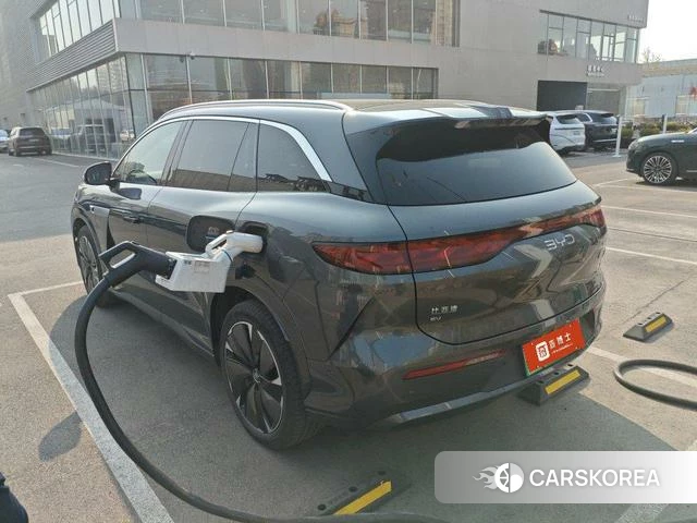 BYD Tang L EV id 4199015 из Китая 9