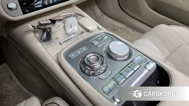 Genesis G90 (RS4) id 2974395 из Кореи 19