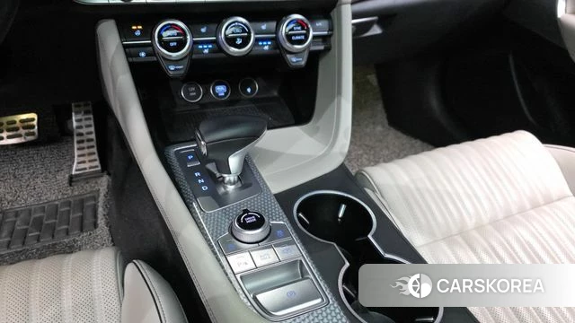 Genesis The New G70 id 3852269 из Кореи 19