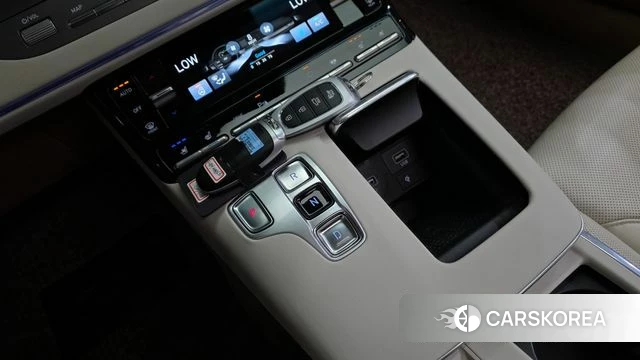 Hyundai The New Grandeur IG id 3965246 из Кореи 19